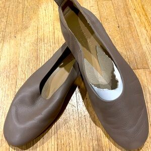 Everlane ballet Flats in nude 6.5